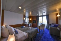 Σουίτα με μπαλκόνι (Κατ. SB)