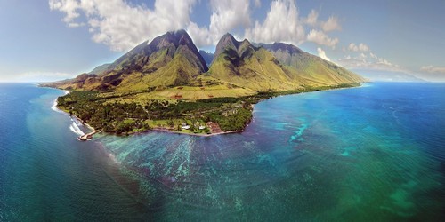 Μάουϊ (Χαβάη): Ουρανός, νησί και ωκεανός. Νησί Μάουϊ. Χαβάη. ΗΠΑ.
